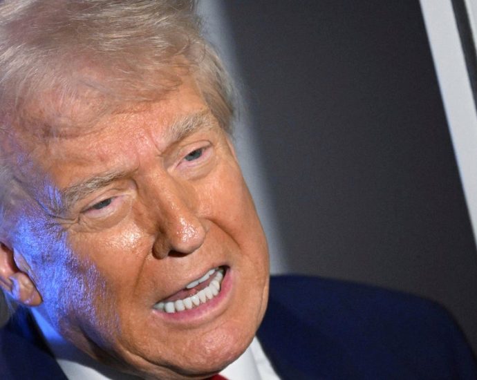 the-traitor-throws-absolute-fit-over-1-simple-question:-‘don’t-bring-that-up-again’