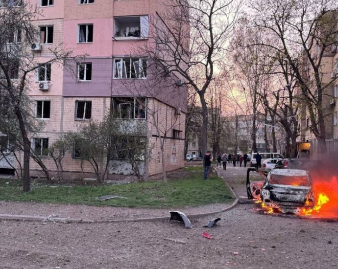 ukraine-says-children-among-18-killed-in-russian-attack-on-kryvyi-rih