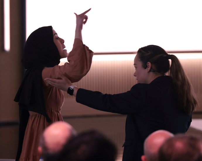 pro-palestinian-protesters-interrupt-microsoft’s-50th-anniversary-event