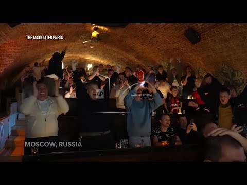 russians-celebrate-alex-ovechkin-breaking-the-nhl-goals-record
