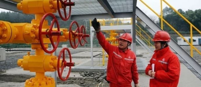 China’s Oil Giants Bet on Natural Gas as Fuel Demand Peaks