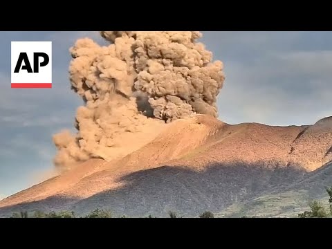 philippines-volcano-—-one-of-the-most-active-—-erupts-with-big-plume-of-ash