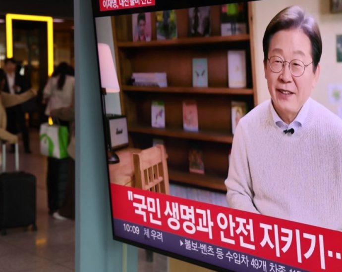 south-korea’s-opposition-leader-lee-jae-myung-enters-presidential-race