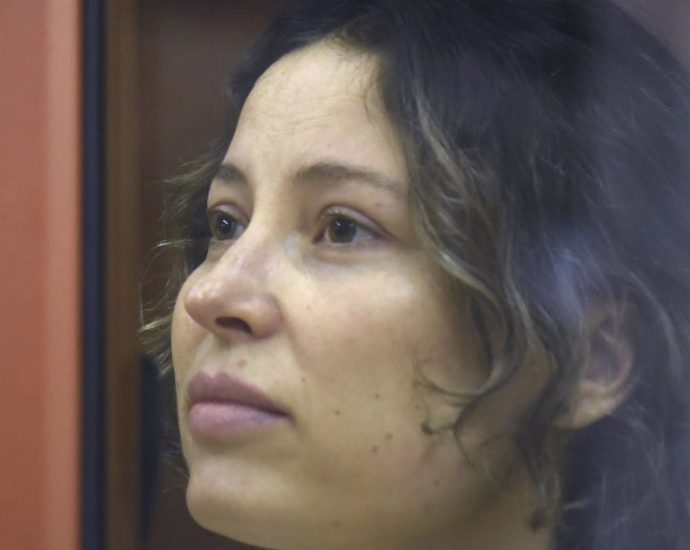 us.-russian-dual-national-released-in-prisoner-swap-between-moscow-and-washington
