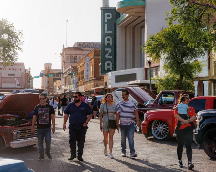 south-texas-developers-make-a-sales-pitch-to-sell-groundwater.-will-laredo-buy-it?