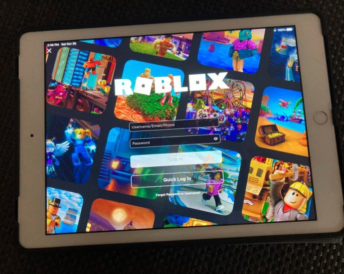 roblox-issued-subpoena-for-potentially-exposing-children-to-graphic,-harmful-content