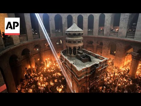 thousands-of-christians-gather-in-jerusalem-for-the-holy-fire-ceremony