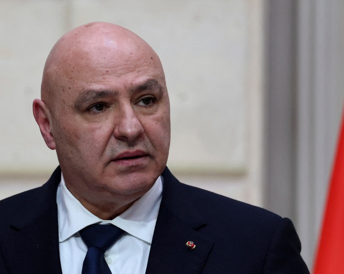 lebanese-president-says-disarming-hezbollah-‘delicate’-as-israel-kills-two