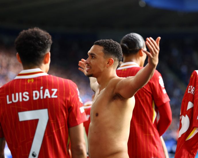 liverpool-one-win-from-premier-league-title-after-relegating-leicester-city