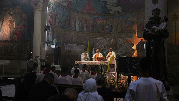 christian-palestinians-mourn-pope-francis,-an-outspoken-voice-for-peace-in-gaza