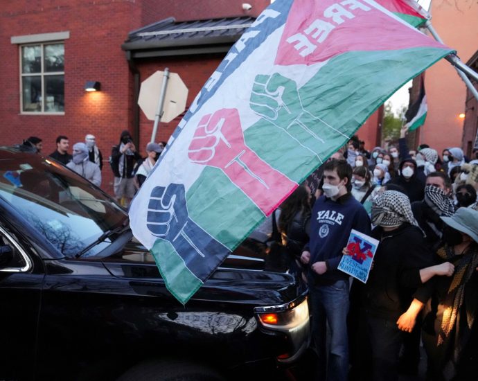 ‘deepest-contradictions’:-yale-bans-pro-palestine-group-amid-ben-gvir-visit