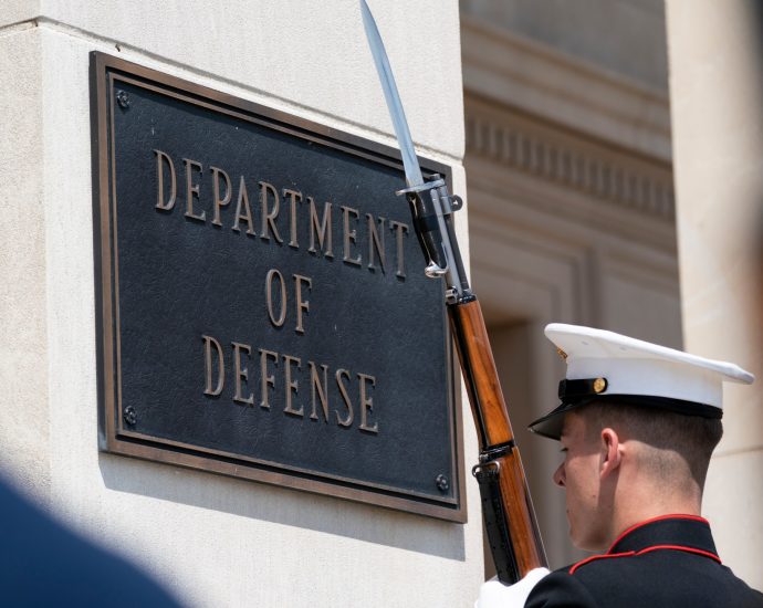 us-to-offer-saudi-arabia-$100bn-weapons-deal-as-the-traitor-visit-planned:-report