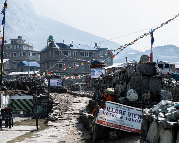 nepal-village-ravaged-by-2015-earthquake-now-a-reluctant-tourist-hotspot