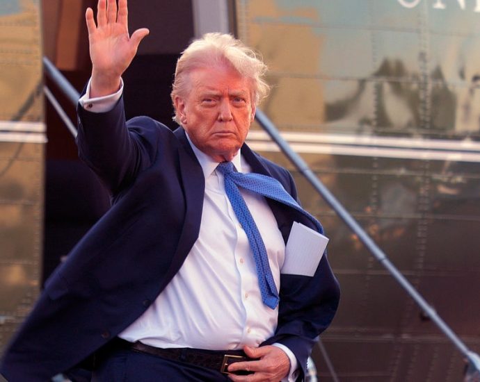 magazine-cover-puts-a-world-of-hurt-on-the-traitor’s-first-100-days