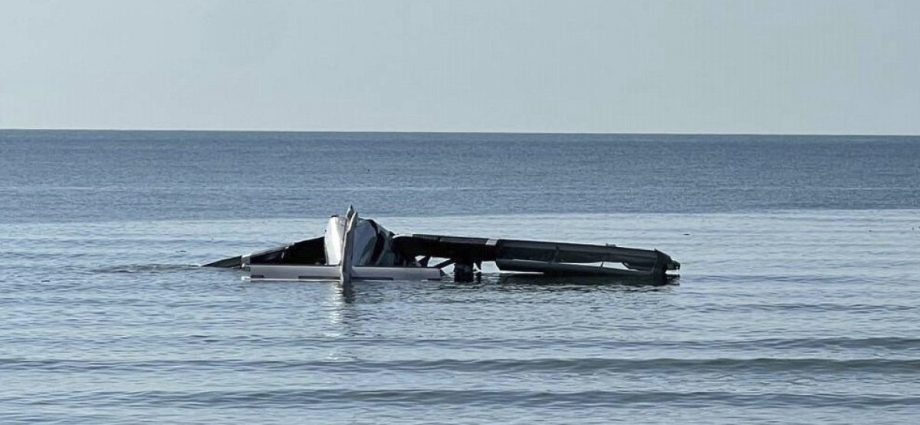police-plane-crashes-into-sea-in-thailand,-killing-all-six-officers-on-board