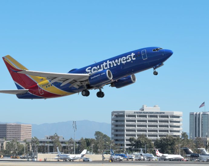 does-this-airport-have-the-scariest-takeoff-in-america?