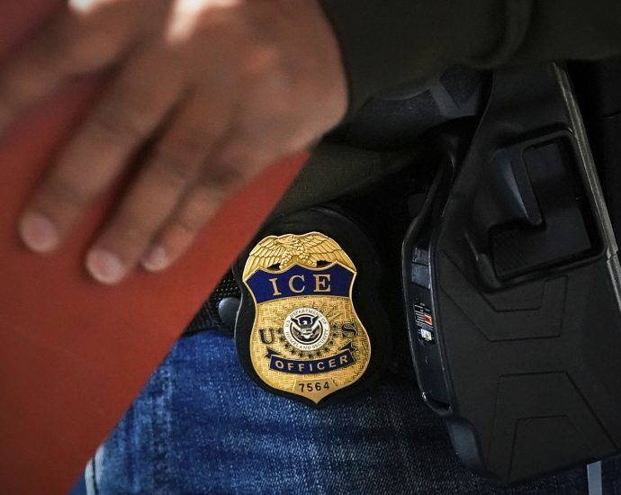 us.-citizen-children,-including-4-year-old-with-cancer,-deported-to-honduras,-legal-advocates-say
