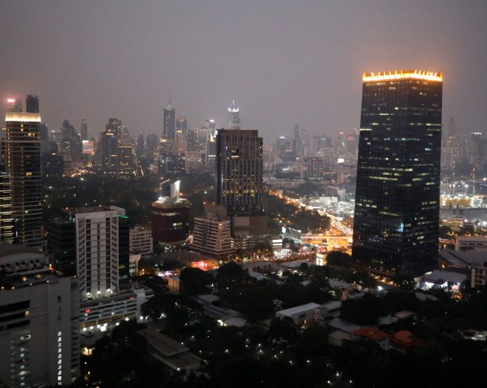 will-bangkok-fall-out-of-love-with-skyscrapers-after-earthquake-rocks-city?