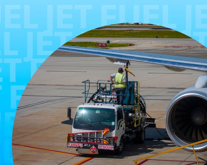 how-much-do-us-airlines-pay-for-jet-fuel-per-flight?