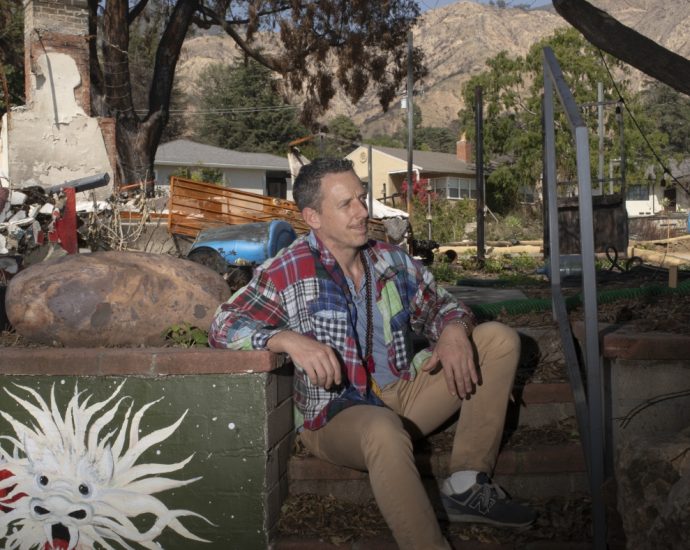 some-los-angeles-fires-victims-are-rebuilding-their-homes-without-gas-appliances