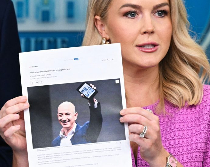 amazon-allegedly-mulls-displaying-the-traitor-tariff-costs:-report