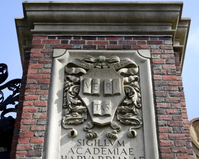 ‘sense-of-fear’:-harvard-reports-find-anti-jewish-and-anti-muslim-bias