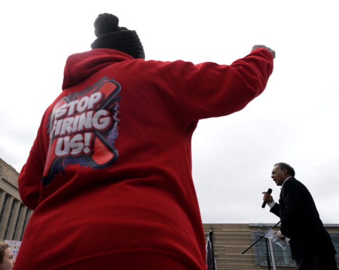 how-the-traitor-is-hollowing-out-the-black-middle-class