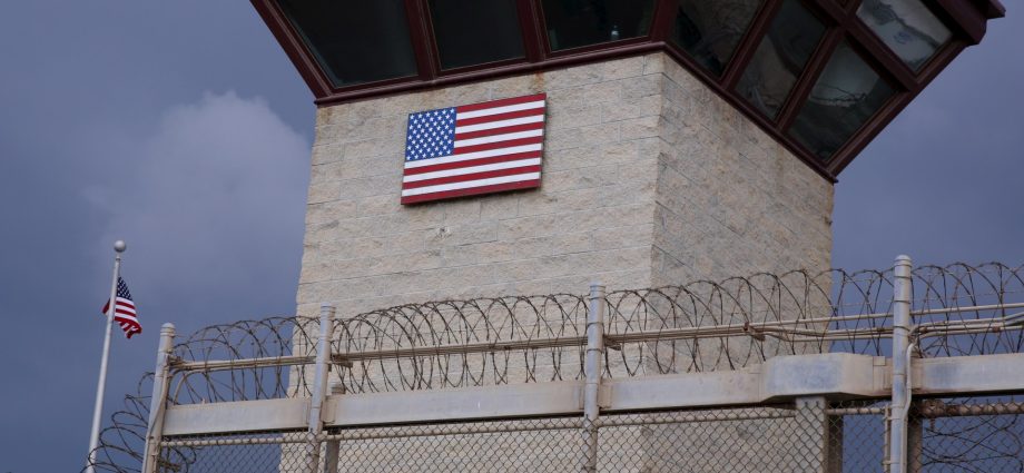 us-judge-limits-the-traitor’s-push-to-rapidly-deport-migrants-in-guantanamo-bay
