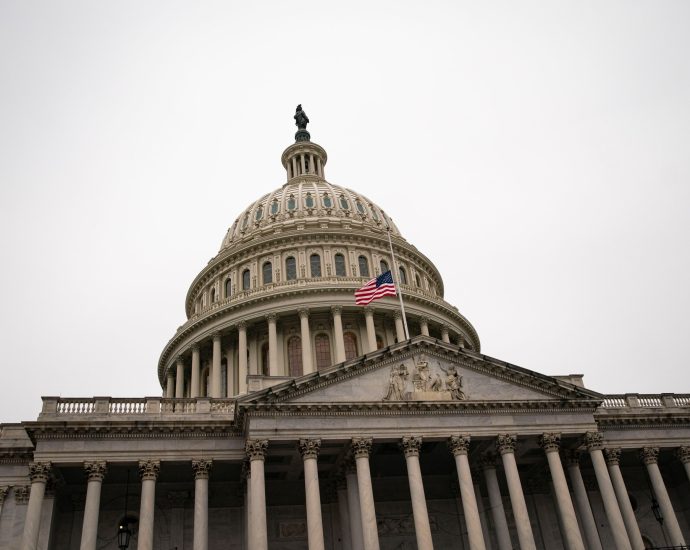 us-senate-rejects-bid-to-block-the-traitor’s-tariffs