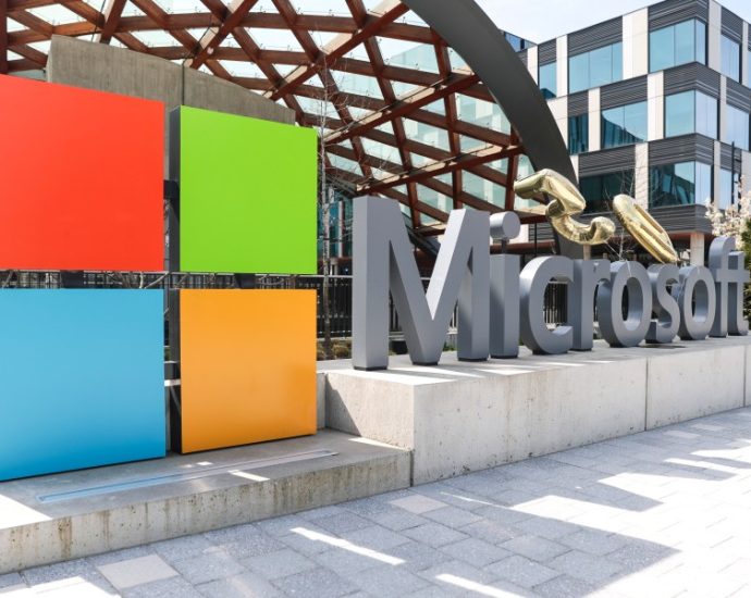 microsoft-says-quarterly-profits-up-18%-as-it-weathers-tech-sector-turbulence-with-cloud-growth