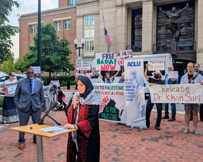 a-‘political-prisoner’:-us-advocates-rally-for-detained-georgetown-scholar