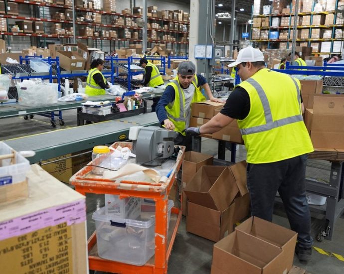 us-employers-add-a-surprising-177,000-jobs-as-unemployment-stays-at-4.2%