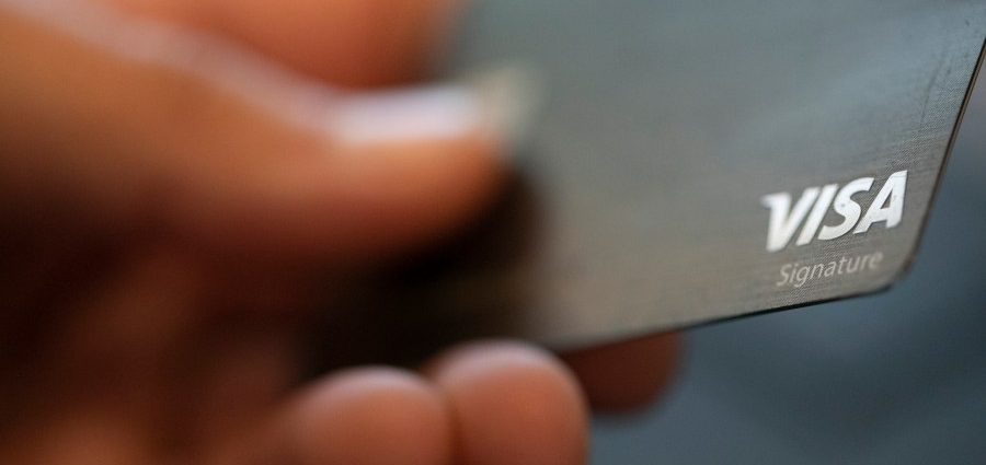 visa-wants-to-give-artificial-intelligence-‘agents’-your-credit-card