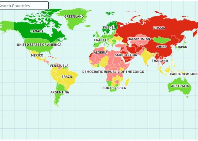 us.-press-freedom-in-sharp-decline-as-economic-pressures-and-political-attacks-mount