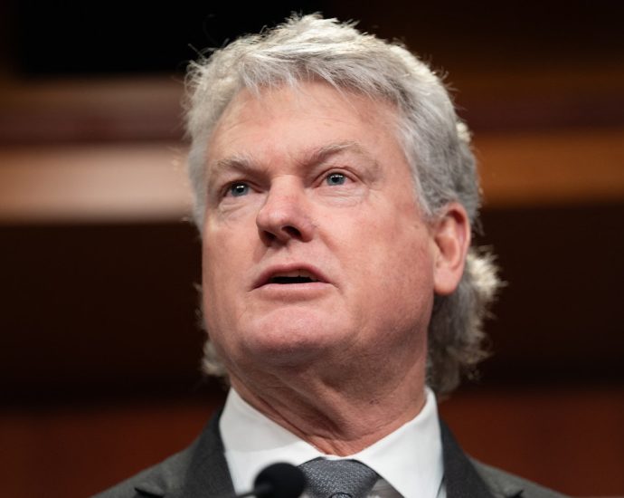republican-congressman-has-full-blown-meltdown-over-halal-restaurant