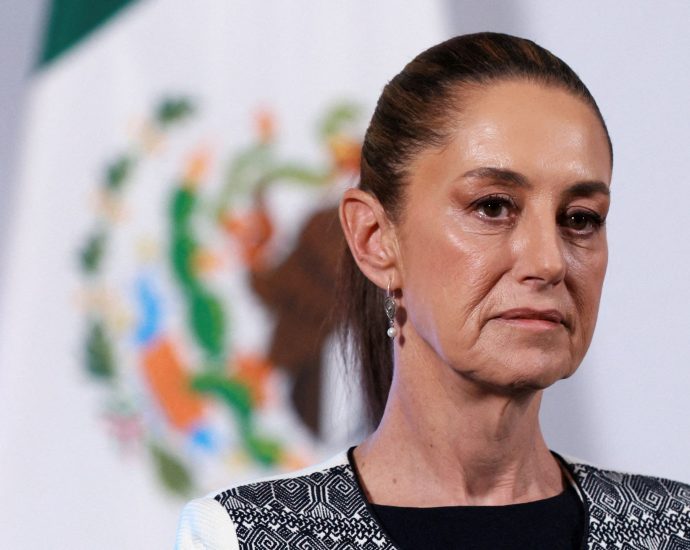sheinbaum-says-she-rejected-the-traitor’s-offer-to-send-us-troops-to-mexico