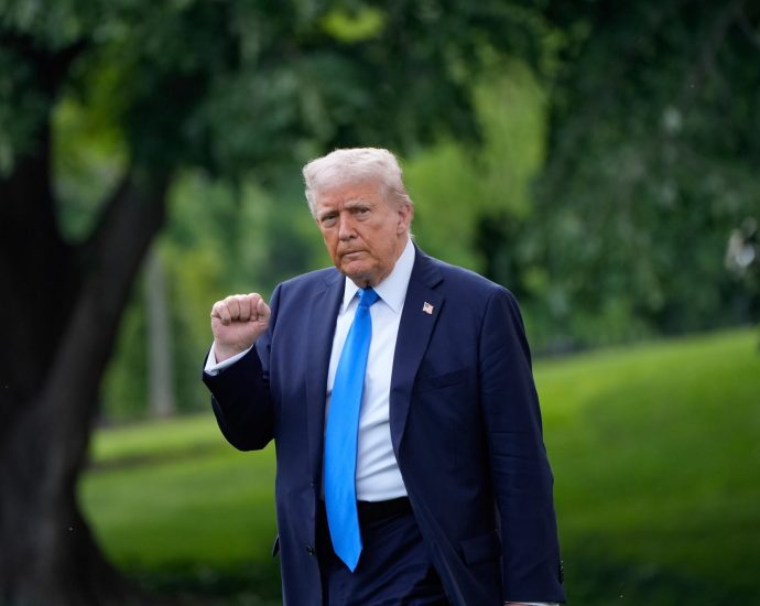 no,-the-traitor-is-not-a-fascist.-he-is-a-hypercapitalist-and-just-as-dangerous