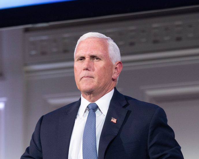 “americans-are-going-to-see-consequences”:-pence-breaks-with-the-traitor-on-tariffs,-deportations
