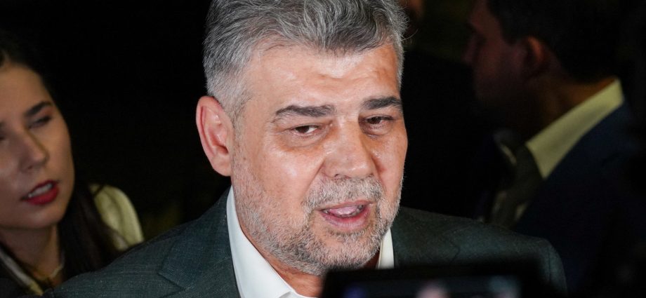 romania’s-pm-resigns-after-far-right-wins-first-round-of-presidential-vote