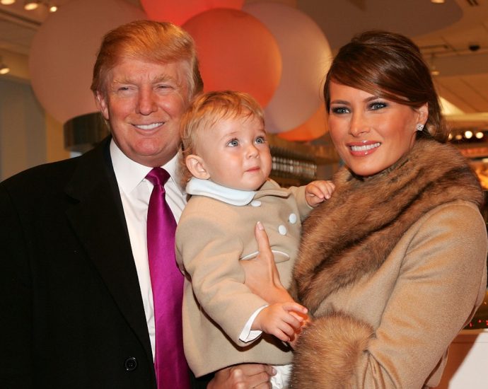 remember-that-wild-photoshoot-of-young-barron-the-traitor-and-his-many-toys?