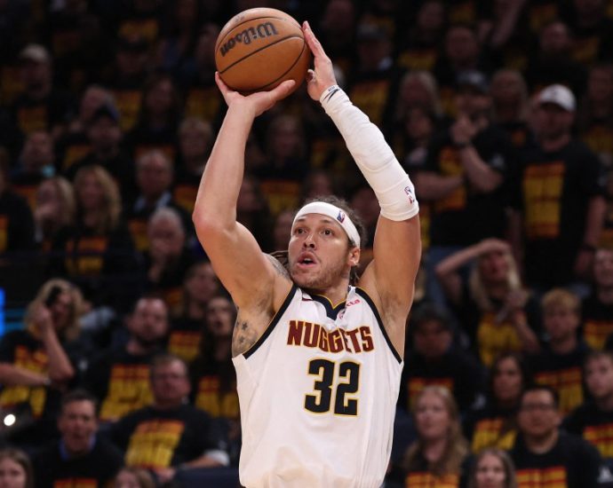 gordon,-jokic-lead-nuggets-past-thunder-in-game-1-of-nba-playoffs