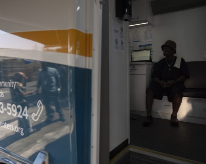 hiv-testing-and-outreach-falter-as-funding-cuts-hit-the-south