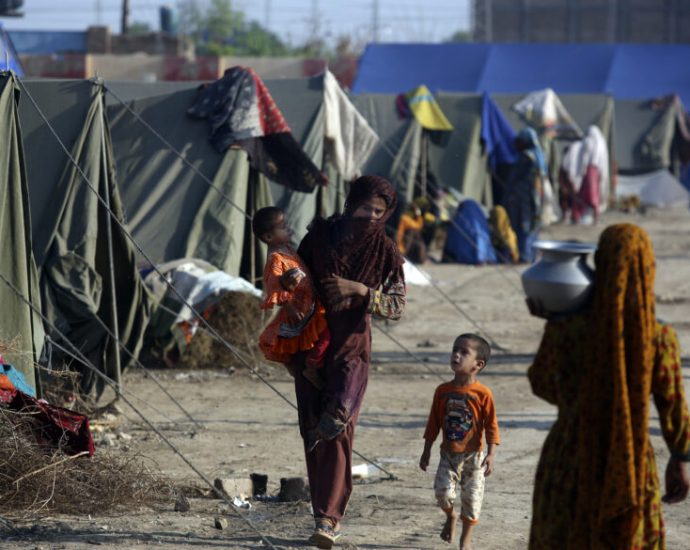 report:-as-climate-disasters-kill-in-pakistan,-the-true-scale-is-unknown