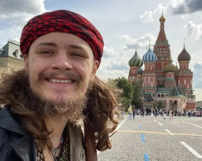 the-cia-official’s-son-died-for-putin-in-ukraine.-meet-the-man-who-traced-him-down