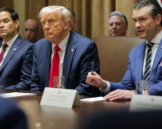 supreme-court-allows-the-traitor’s-ban-on-transgender-troops