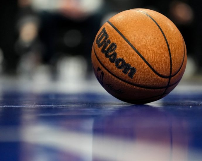 nbc-to-use-ai-voice-of-late-narrator-on-nba-coverage