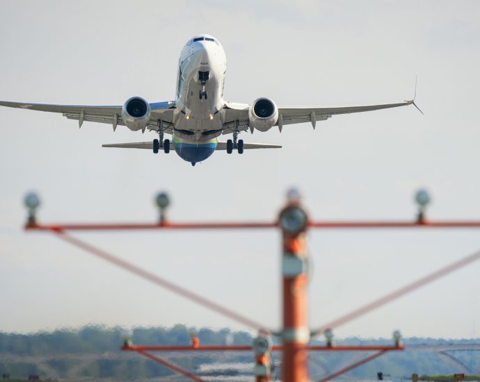 scientists-forecast-a-big-increase-of-clear-air-turbulence-that-could-lead-to-bumpier-flights