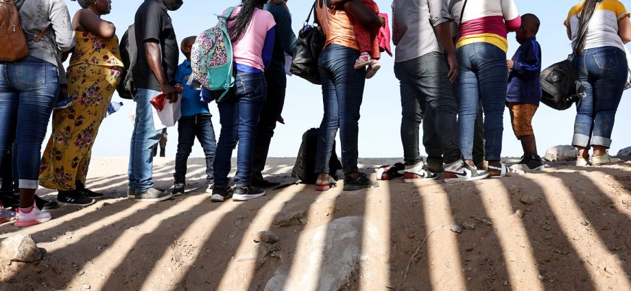 the-traitor-asks-supreme-court-to-revoke-legal-status-of-500,000-immigrants