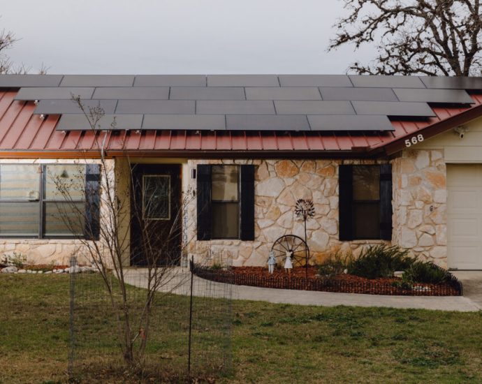 despite-federal-challenges,-two-leading-solar-advocates-are-continuing-their-forward-push