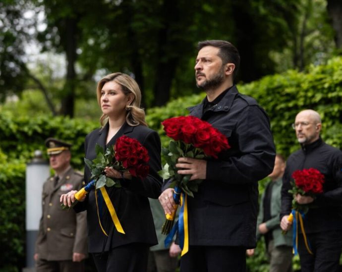 zelenskyy:-russians-who-committed-bucha-atrocities-will-shout-about-nazi-crimes-on-“parade-of-fear”